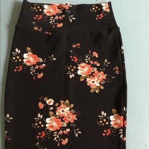 LuLaRoe Cassie